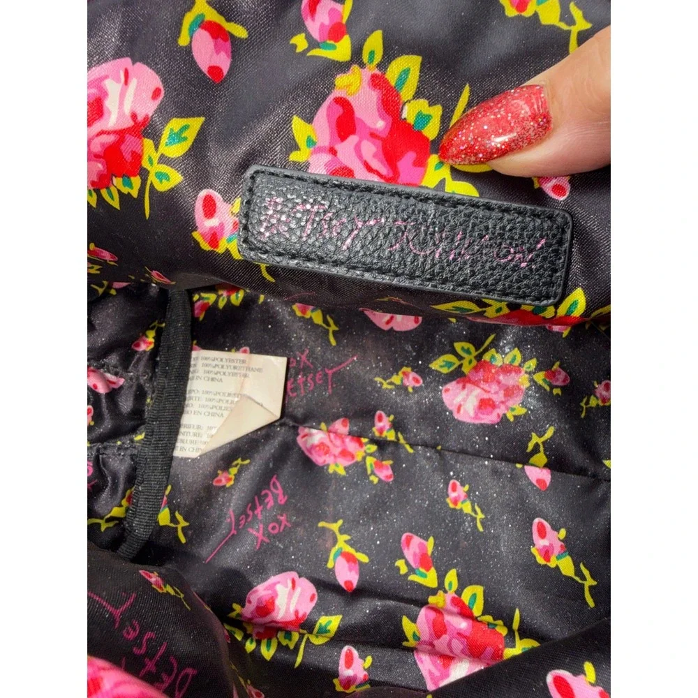Betsey Johnson Black Quilted Heart Cat Face Cosmetic Bag Rhinestone Eyes Pouch